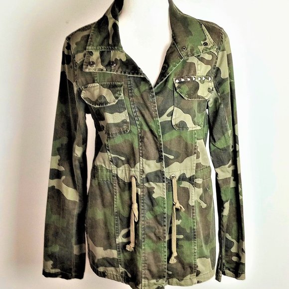 Women's Camo Jacket / Size Medium / by Coffee Shop Red - Picture 1 of 13